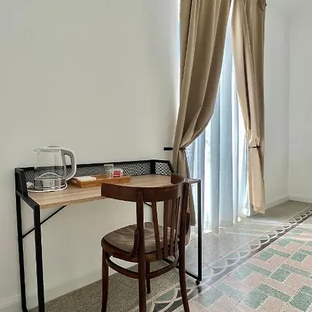 Dimora Al Campanile Couette-café