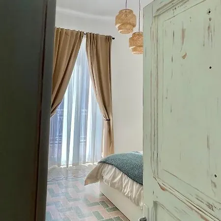 Couette-café Dimora Al Campanile 3*